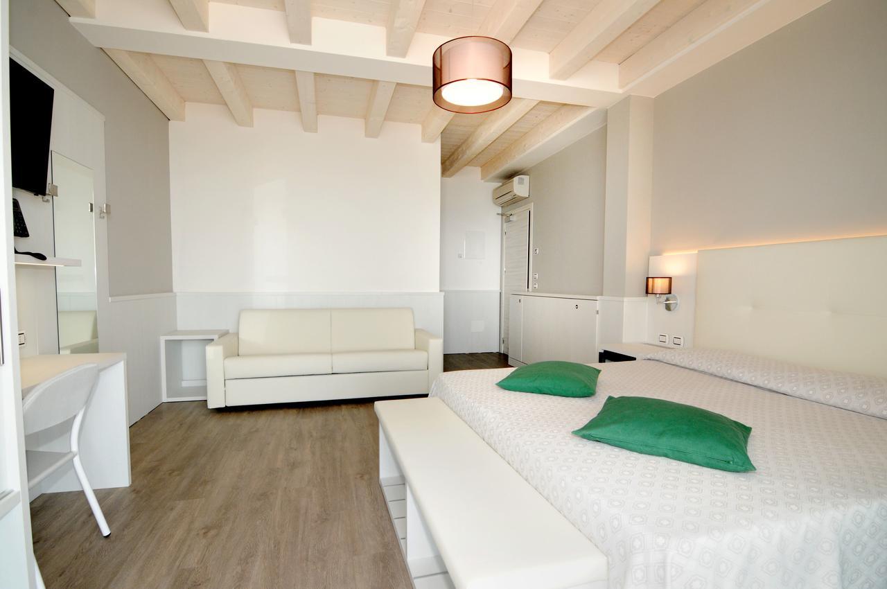 Hotel Austria Caorle Exterior foto