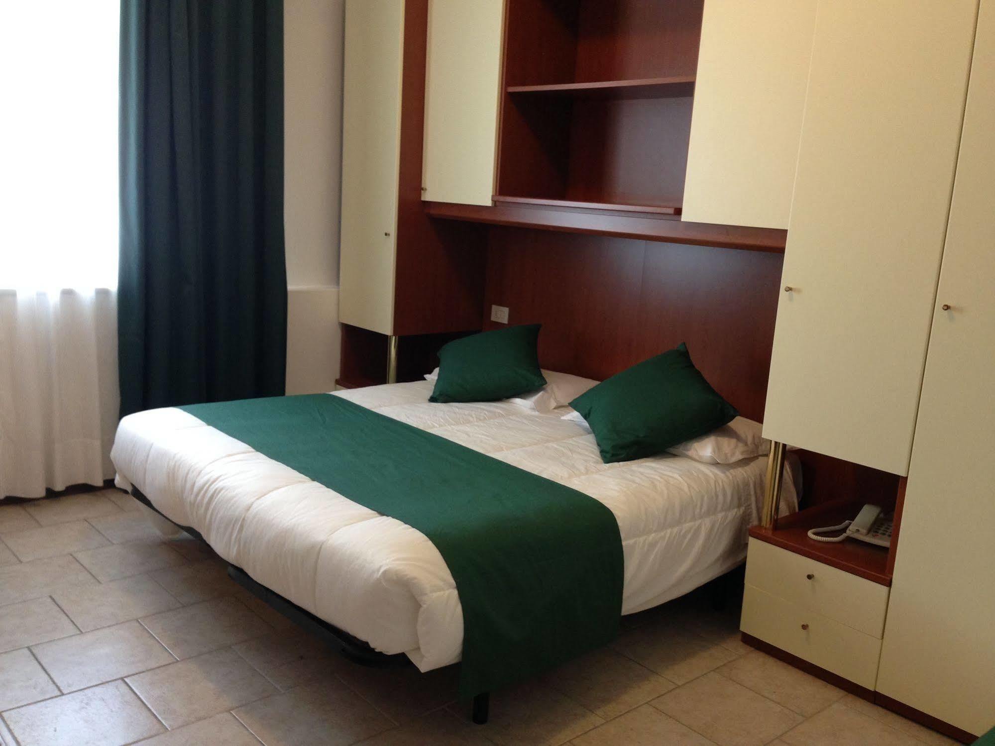 Hotel Austria Caorle Exterior foto