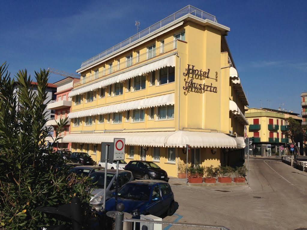 Hotel Austria Caorle Exterior foto